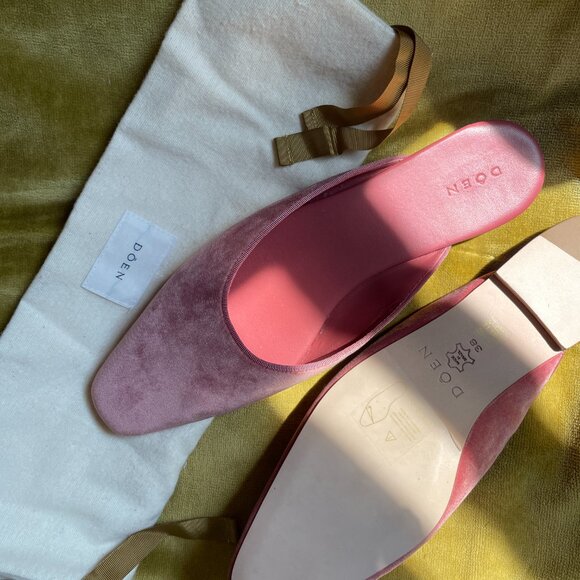 NWT DŌEN The Wren Mule in Blush Velvet Slip On - Picture 2 of 4